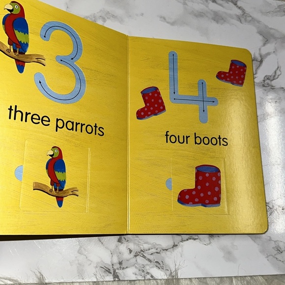 Count with Me Interactive Numbers Book - Yellow - Picture 4 of 12